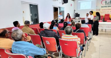 Encontro com moradores marca a chegada da água tratada ao Parque Arruda, em São Pedro da Aldeia
