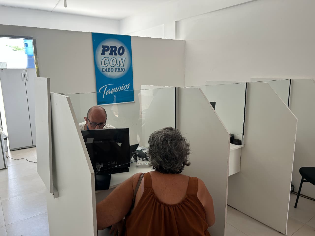 Prolagos realiza mutirão de atendimento em parceria com Procons municipais 