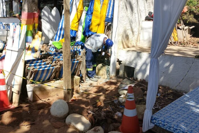 Quiosque é flagrado com ligação irregular de água em Búzios