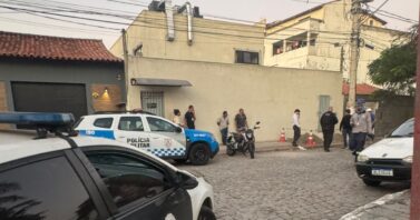 Supermercado é flagrado com gato de água em Cabo Frio
